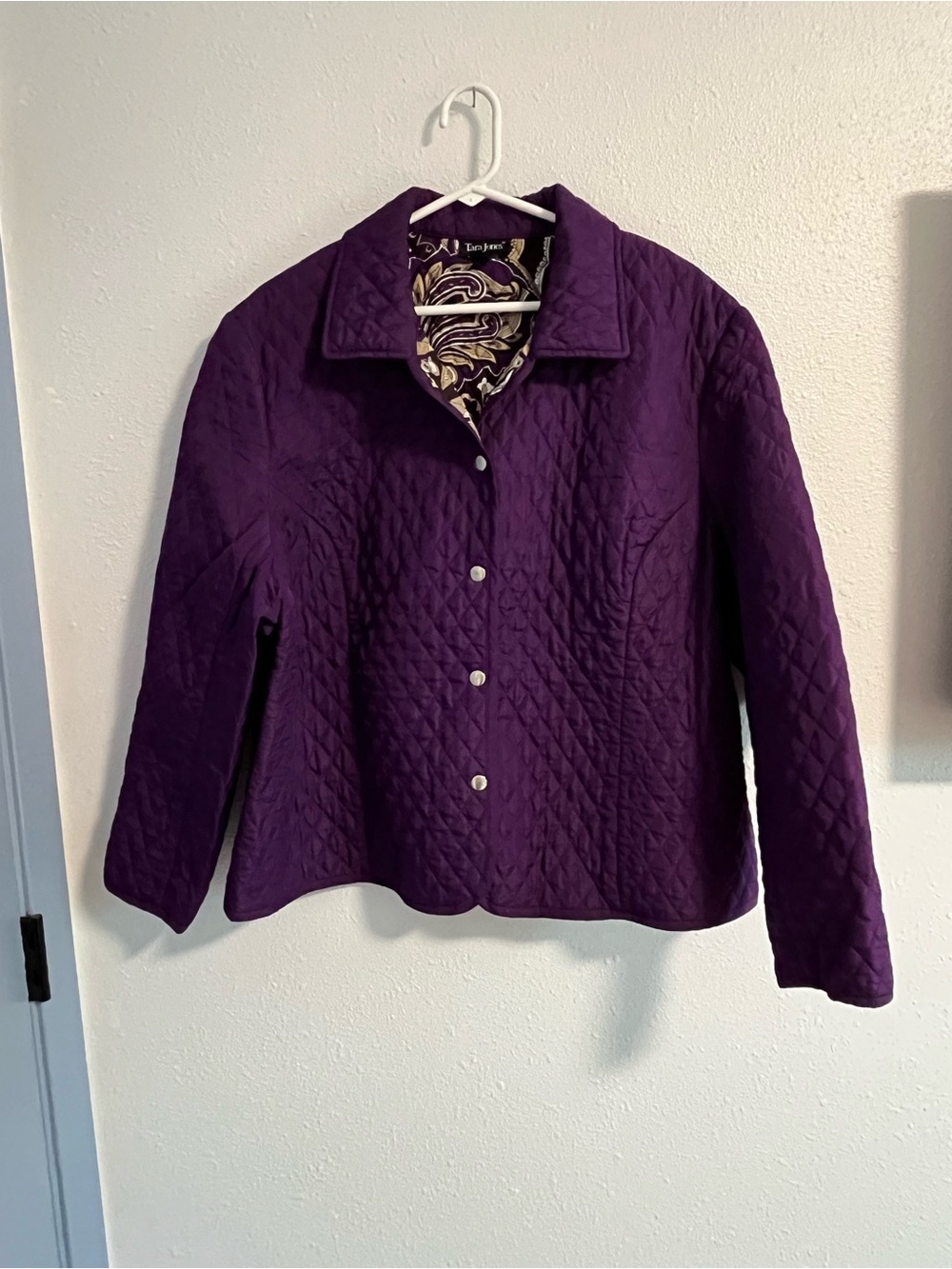 Quilted Snap Front Jacket in Deep Purple Size 20W